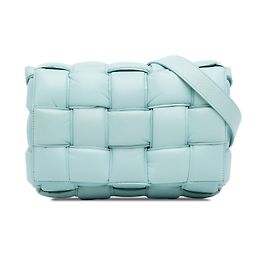 Bottega Veneta Borsa a tracolla Cassette imbottita in nappa blu Intrecciato