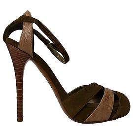 Sandalias con tira al tobillo Ralph Lauren Collection en ante marrón