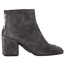 Stuart Weitzman Bacari Block-heel Ankle Boots aus grauem Wildleder