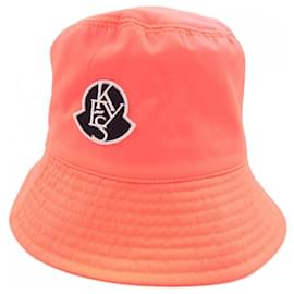 Cappello BUCKET Moncler Genius