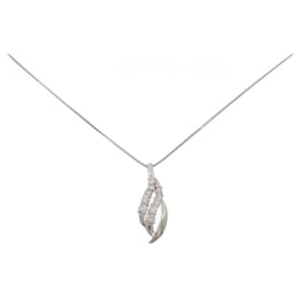 Autre Marque Collana in platino e diamanti