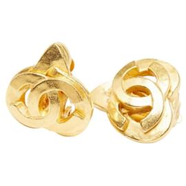 Orecchini Chanel Coco Mark con motivo a cuore
