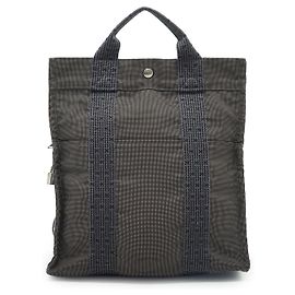Hermes Her Line Sac a Dos Backpack Canvas Gray Ad PM HERMES Her Line A Dos MM Backpack Canvas Gray Silver Auth  main image 2