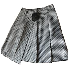 Falda cruzada Maje