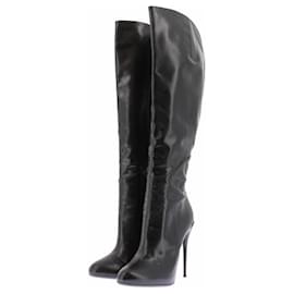 Gucci Schwarze Stiefeletten mit Absatz