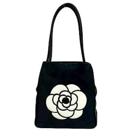 Borsa a spalla semi Chanel in pelle Camellia