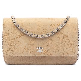 Cartera Chanel Beige CC con superposición de encaje en piel de cabra con cadena