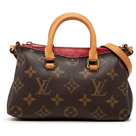 Louis Vuitton Marrone Monogram Nano Pallas