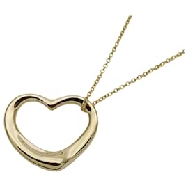 Collana Elsa Peretti Open Heart in oro giallo 18K di Tiffany & Co.