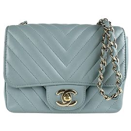 Borsa a tracolla in pelle Chanel in grigio e blu