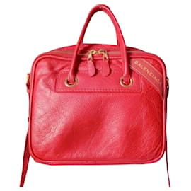 Balenciaga Sac City en cuir rouge