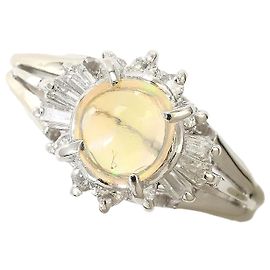 Autre Marque Anillo de banda de platino con ópalo y diamantes