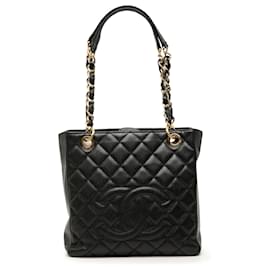 Tote de shopping petite en caviar negro Chanel