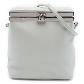 Beauty case Chanel White CC Metallic Calfskin