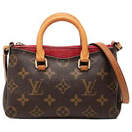Louis Vuitton Marrone Monogram Nano Pallas
