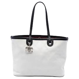 Tote Chanel White Quilted Caviar Shopping Fever