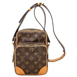 Bolsa de ombro em canvas Monogram Louis Vuitton