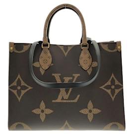 Borsa Louis Vuitton Monogram Giant OnTheGo MM