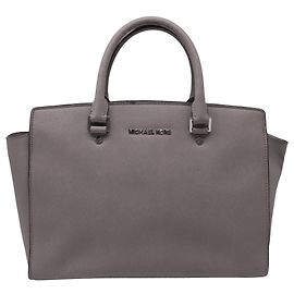 Borsa Selma di Michael Michael Kors in pelle grigia