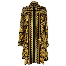 Vestido camisa mini Versace con estampado Barocco en seda multicolor