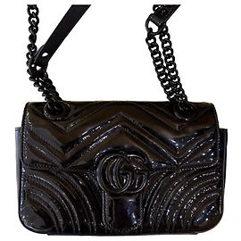 Bolsa Gucci GG Marmont Flap Matelassé Patent Mini