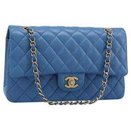 Chanel Matelassé Lambskin leather 25