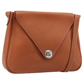 Hermès Sac à bandoulière HERMES Christine Fjord en cuir Taurillon marron Auth ka4835SAV