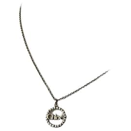 Collar con colgante vintage con logotipo Chloé en metal dorado