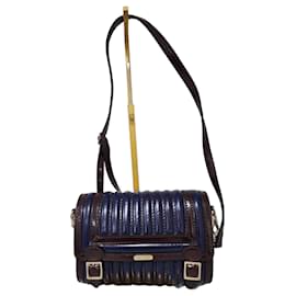 Burberry Prorsum Borsa a Tracolla Barrel Canteen Pelle Vernice