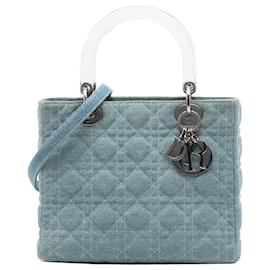 Lady Dior in denim blu, taglia Medium, con manici in acrilico Cannage