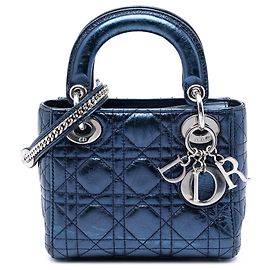 Lady Dior Mini aus blauem metallisiertem Crinkle-Lammleder Cannage
