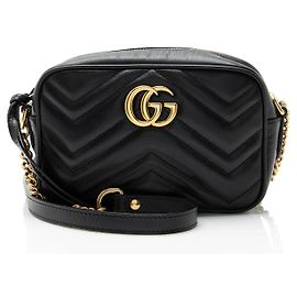 Borsa a tracolla mini Gucci Matelasse Leather GG Marmont