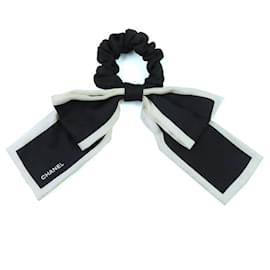 Accessorio per capelli in seta Chanel