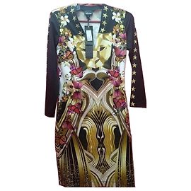 Vestido Just Cavalli estampa de borboletas e estrelas
