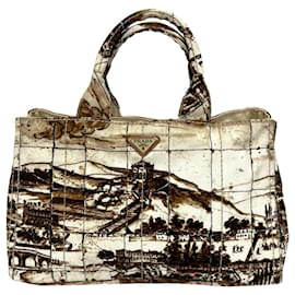 Borsa tote in tela stampata Prada Canapa con logo triangolo