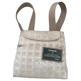Zaino Chanel CC Filigree Beige