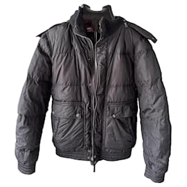 Giacca Puffer Prada con Cappuccio in Pelliccia
