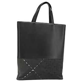 Borsa Tote BURBERRY in pelle nera con dettagli argento Auth 187340