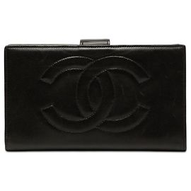 Portafoglio lungo bifold in agnello nero con CC Chanel