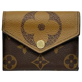 Louis Vuitton Monogram Giant Reverse Tri-fold Wallet