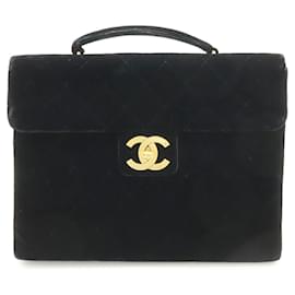 Valigetta Chanel Velvet Leather Matelasse Coco Mark