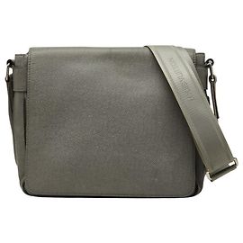 Borsa a tracolla e a spalla Louis Vuitton Taiga Roman PM