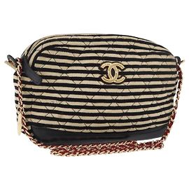 CHANEL Matelasse Chain Shoulder Bag Canvas Beige Gold CC Auth 185766