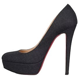 Décolleté stiletto in tessuto nero Christian Louboutin sz.39.5 Usato