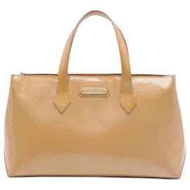 Louis Vuitton Beige Monogram Vernis Wilshire PM