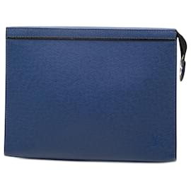 Pochette Voyage MM in Taiga Blu Louis Vuitton