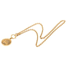 Collana con pendente a medaglione Chanel Gold Gold Plated 31 Rue Cambon