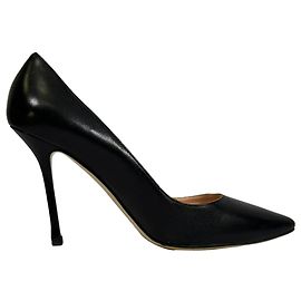 Décolleté Godiva di Sergio Rossi in pelle nera