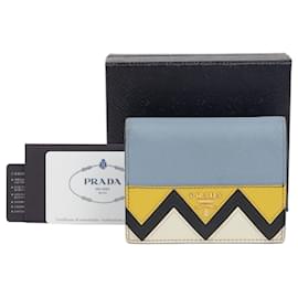 Prada Portafoglio compatto con logo metallico