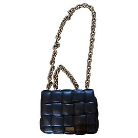 Borsa Chain Cassette Bottega Veneta in pelle di agnello nera